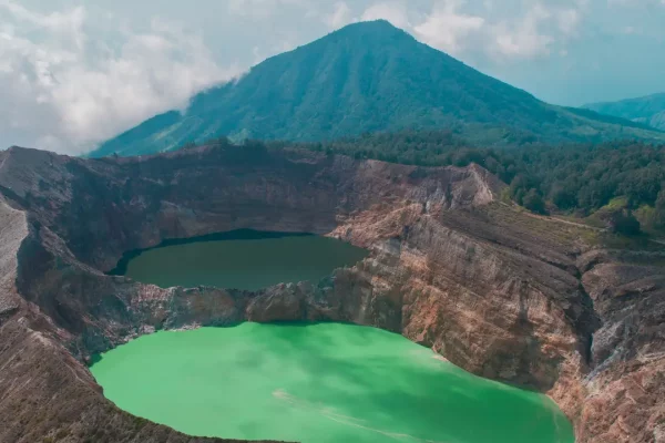 5 Amazing Facts about Kelimutu Crater Lakes, Flores You Need to Know